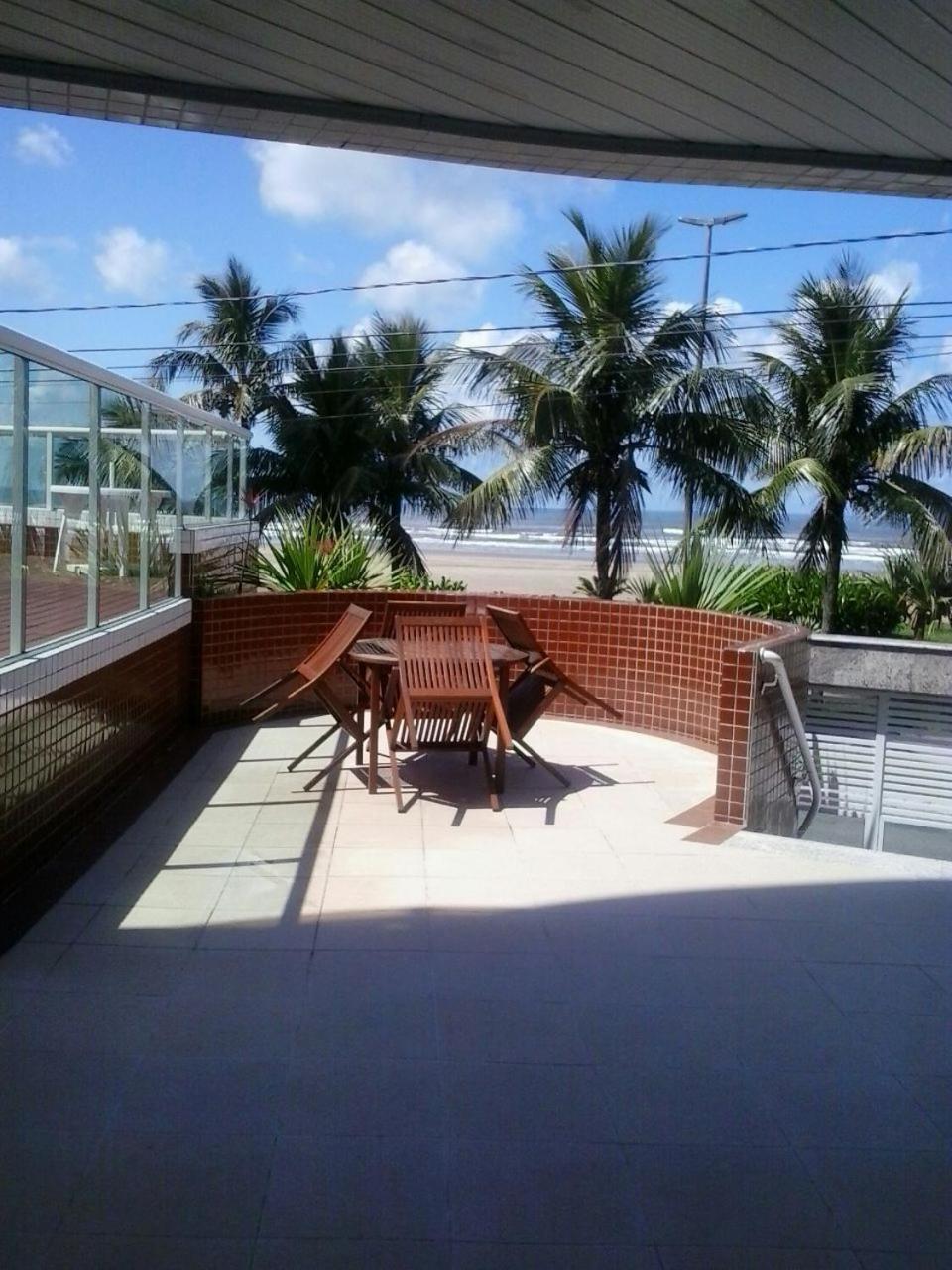 Frente Mar Piscina Churrasqueira Wifi Garagem Portaria 24Hs Daire Solemar Dış mekan fotoğraf