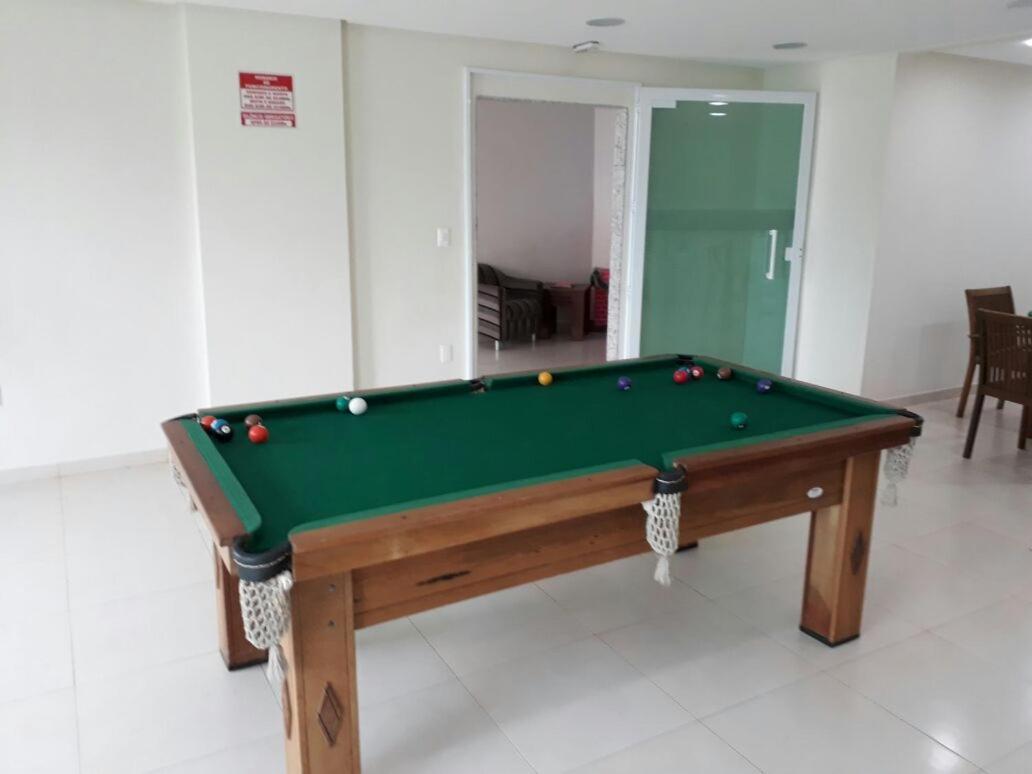 Frente Mar Piscina Churrasqueira Wifi Garagem Portaria 24Hs Daire Solemar Dış mekan fotoğraf
